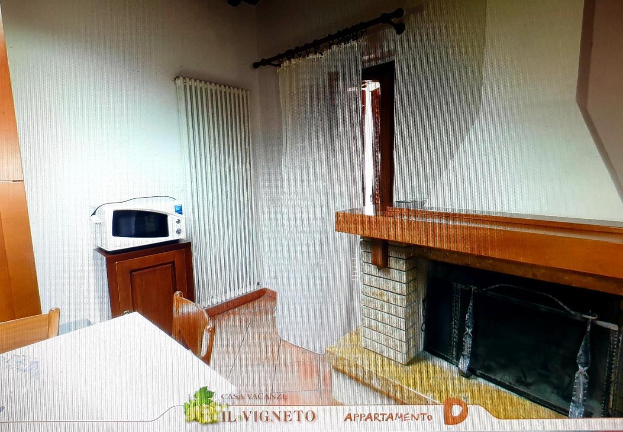 Residence Il Vigneto Лари Экстерьер фото