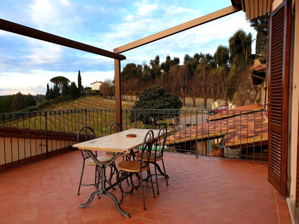 Residence Il Vigneto Лари Экстерьер фото